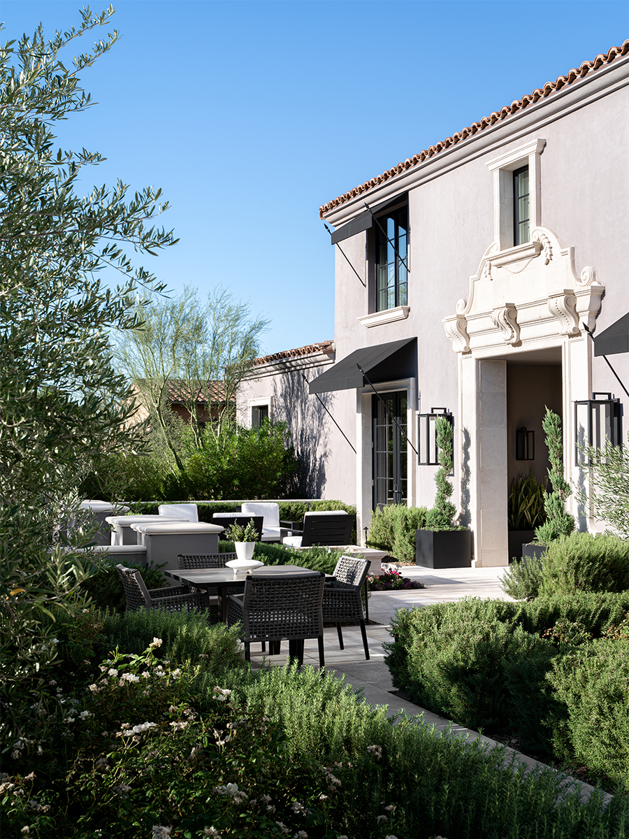 Lytle-04Single-Image-Portrait-900×1200