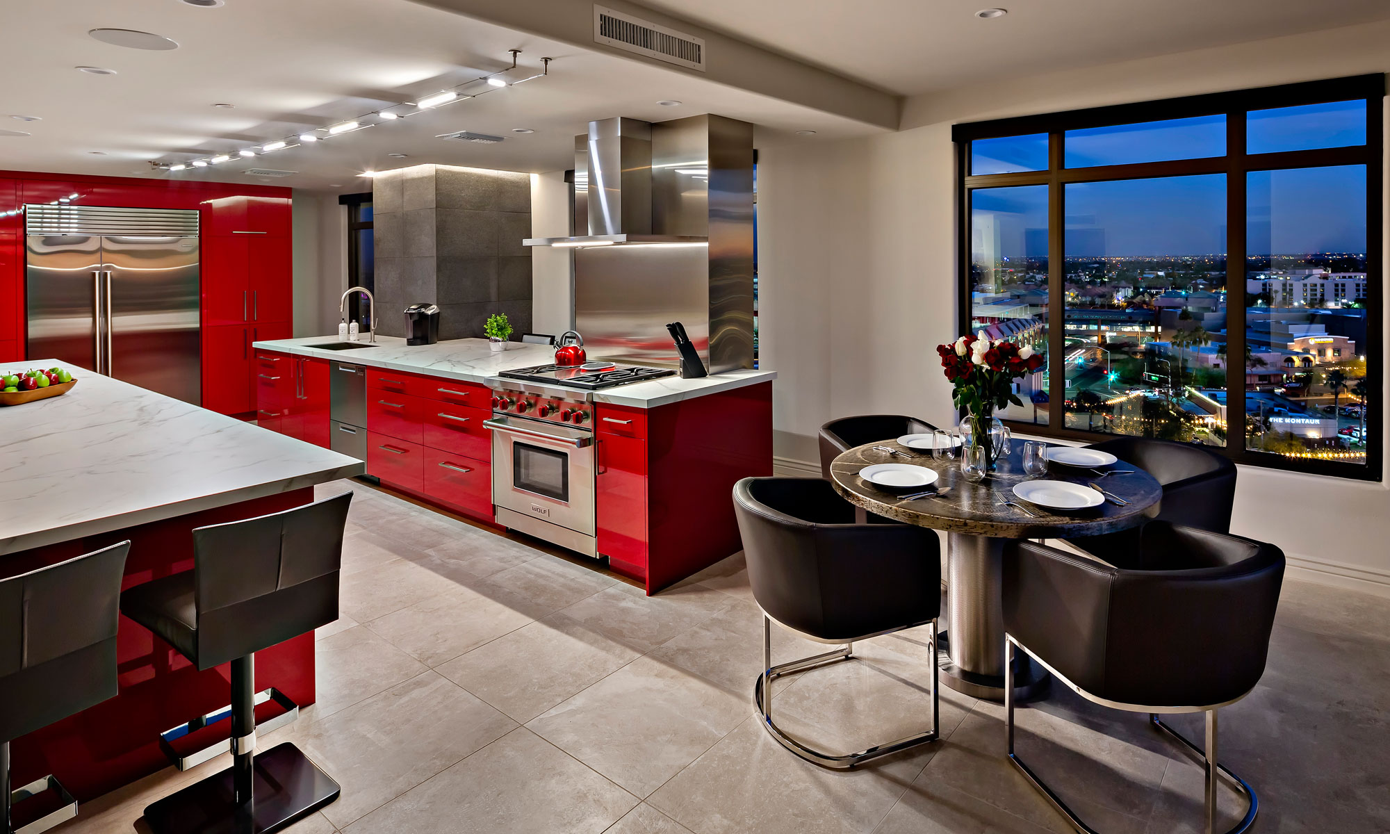 ScottsdaleWaterfrontContemporaryCondo10-1