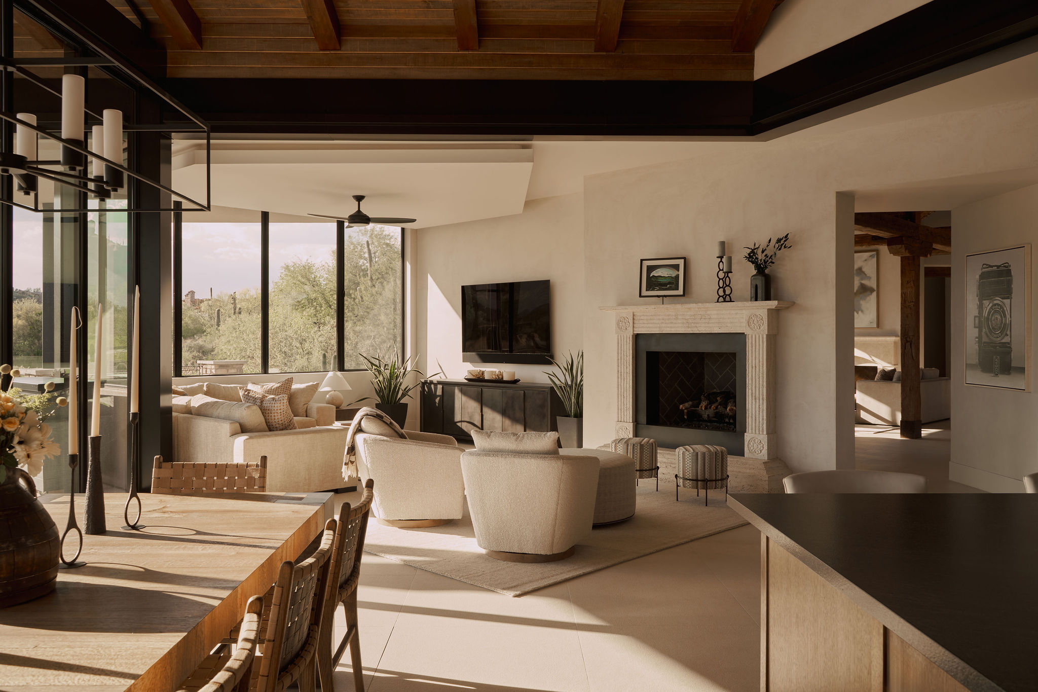 Webster-FR toward fireplace